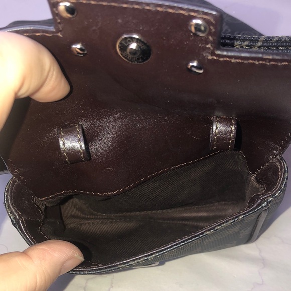 LOEWE Anagram Crossbody Messenger Bag with Matching Pouch On Front EUC Unisex - Picture 16 of 17